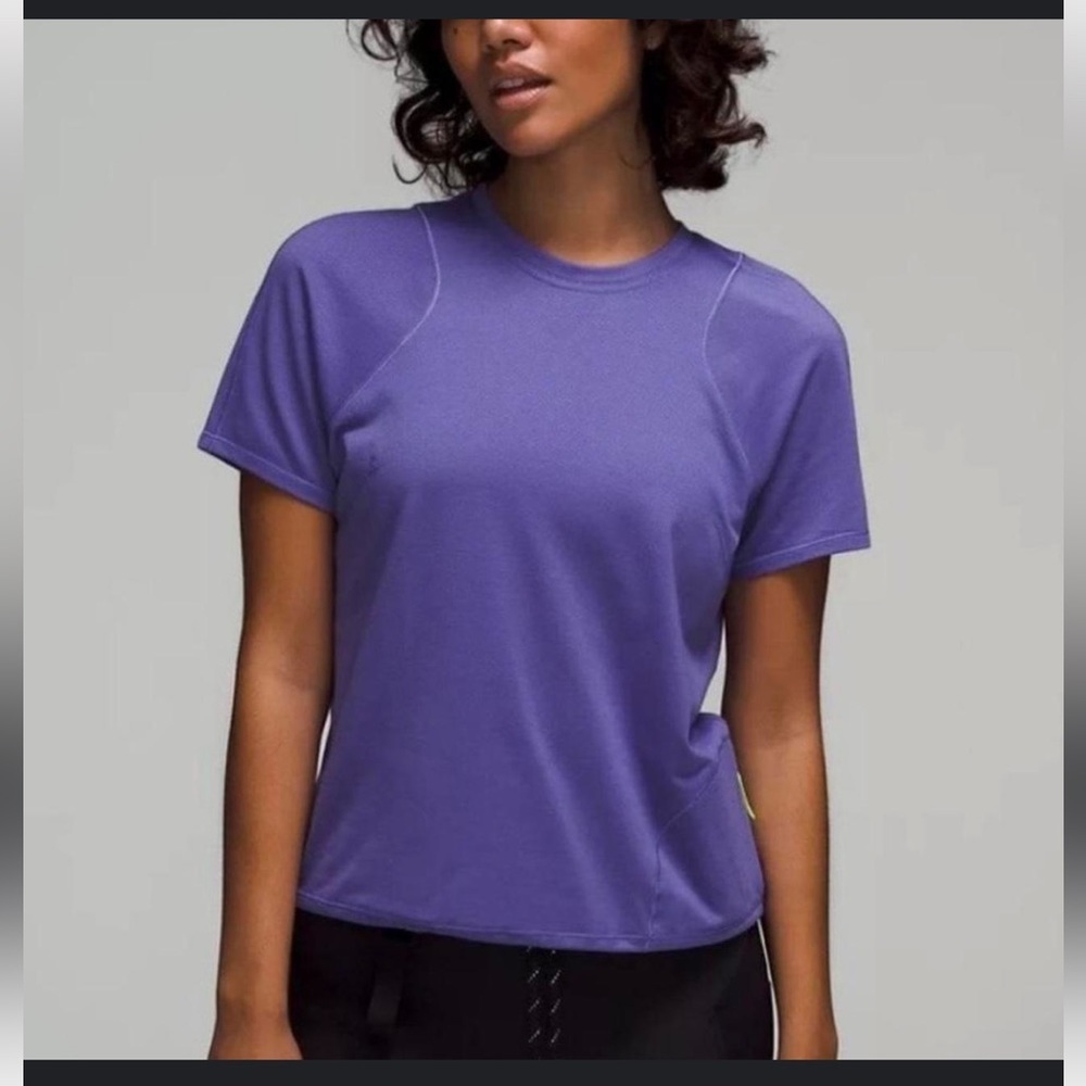 Lululemon purple light weight cinch hem hiking tee size 2 new gym workout
